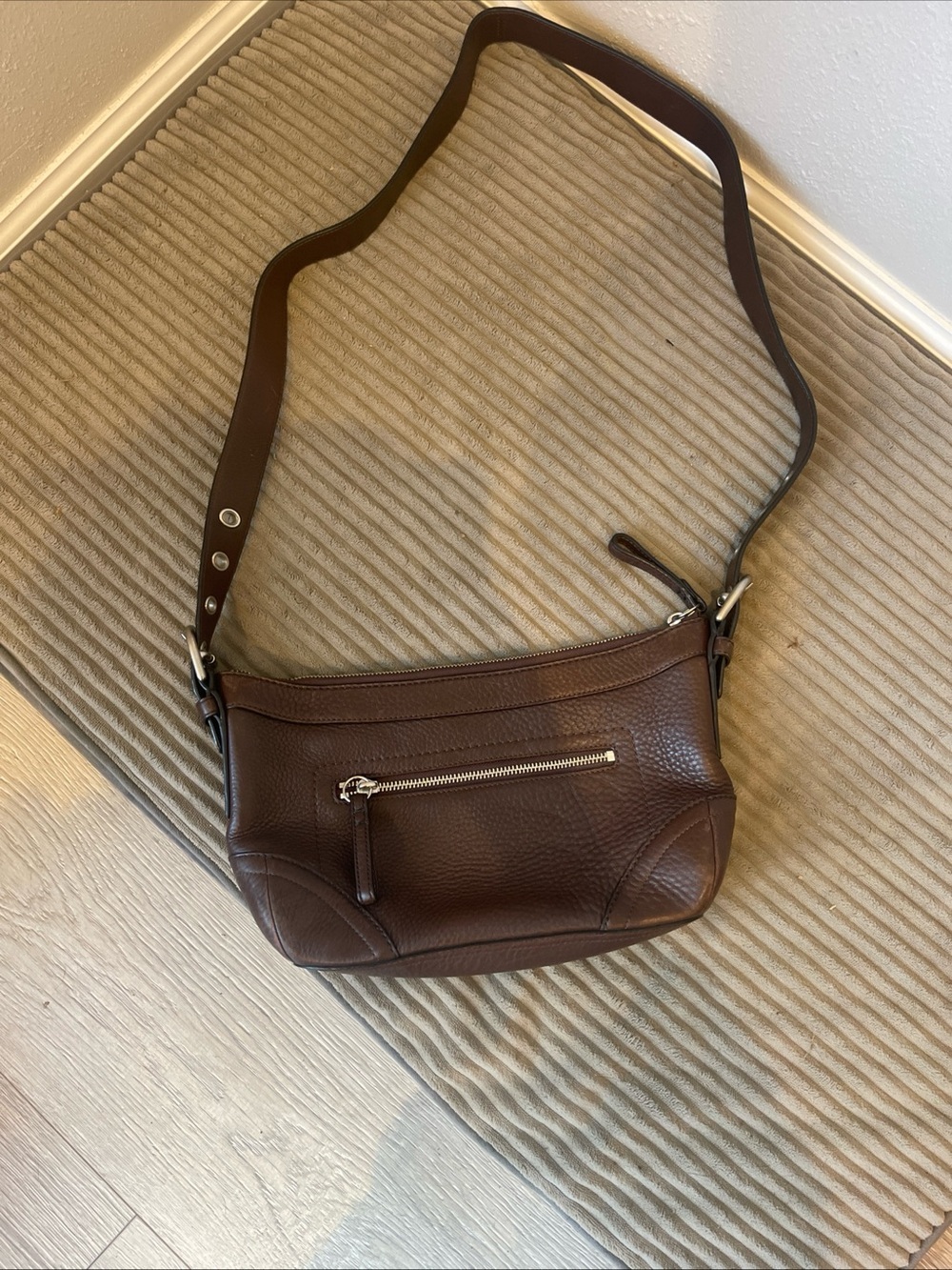 Coach Brown Leather Shoulder Bag - Picture 2 of 11